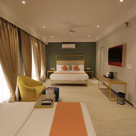 Phoenix - Unmatched Comfort Udaipur Kültér fotó