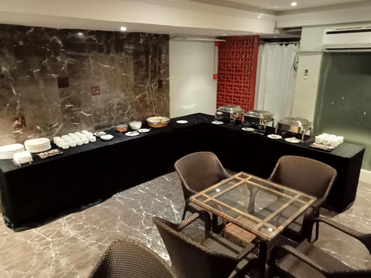 Phoenix - Unmatched Comfort Udaipur Kültér fotó