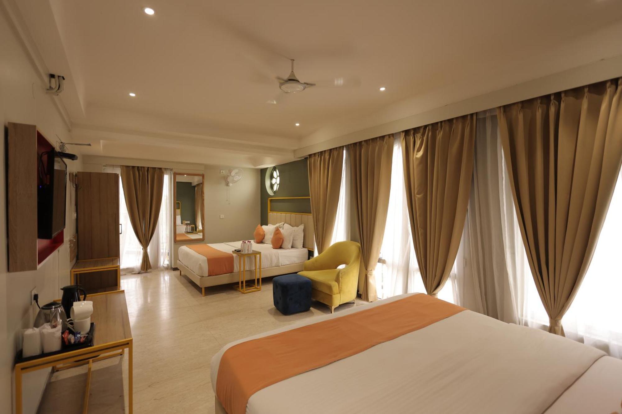 Phoenix - Unmatched Comfort Udaipur Kültér fotó