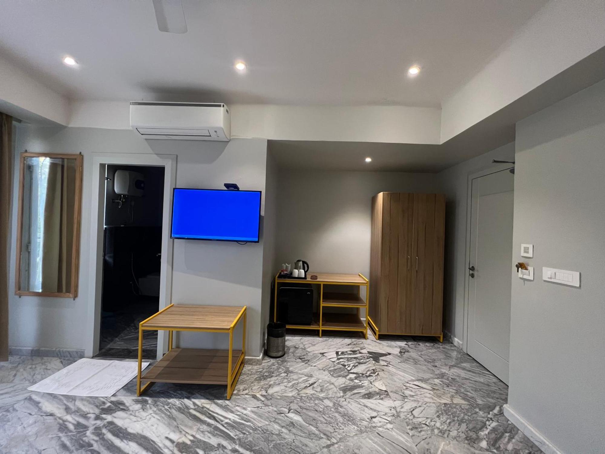 Phoenix - Unmatched Comfort Udaipur Kültér fotó